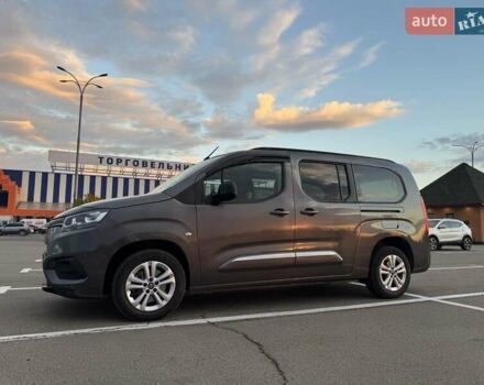 Сірий Тойота Proace City Verso, об'ємом двигуна 1.5 л та пробігом 9 тис. км за 29900 $, фото 22 на Automoto.ua