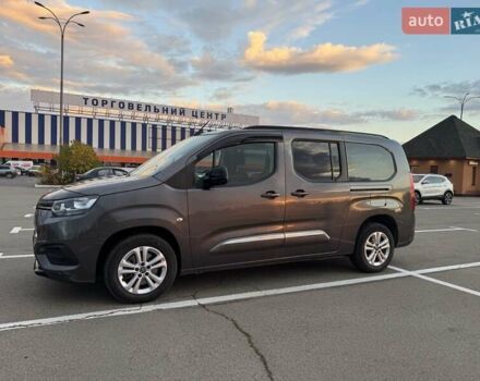 Сірий Тойота Proace City Verso, об'ємом двигуна 1.5 л та пробігом 9 тис. км за 29900 $, фото 23 на Automoto.ua