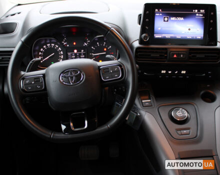 Серый Тойота Proace City Verso, объемом двигателя 1.5 л и пробегом 32 тыс. км за 29257 $, фото 11 на Automoto.ua