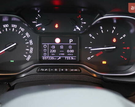 Серый Тойота Proace City Verso, объемом двигателя 1.5 л и пробегом 37 тыс. км за 29500 $, фото 9 на Automoto.ua