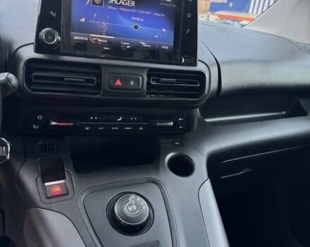 Сірий Тойота Proace City Verso, об'ємом двигуна 1.5 л та пробігом 9 тис. км за 29900 $, фото 43 на Automoto.ua