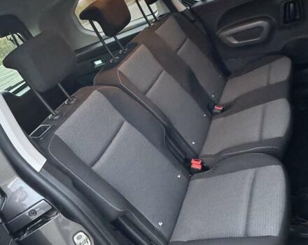 Сірий Тойота Proace City Verso, об'ємом двигуна 1.5 л та пробігом 9 тис. км за 29900 $, фото 55 на Automoto.ua