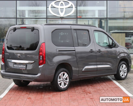 Серый Тойота Proace City Verso, объемом двигателя 1.5 л и пробегом 32 тыс. км за 29257 $, фото 8 на Automoto.ua