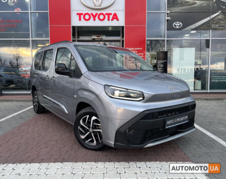 Сірий Тойота Proace City Verso, об'ємом двигуна 1.5 л та пробігом 300 тис. км за 32853 $, фото 2 на Automoto.ua