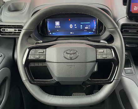 Серый Тойота Proace City Verso, объемом двигателя 1.5 л и пробегом 1 тыс. км за 31322 $, фото 12 на Automoto.ua