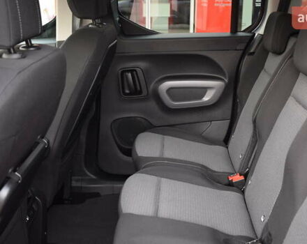 Сірий Тойота Proace City Verso, об'ємом двигуна 1.5 л та пробігом 1 тис. км за 33000 $, фото 11 на Automoto.ua