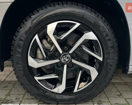 Серый Тойота Proace City Verso, объемом двигателя 1.5 л и пробегом 1 тыс. км за 31322 $, фото 15 на Automoto.ua