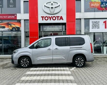 Серый Тойота Proace City Verso, объемом двигателя 1.5 л и пробегом 1 тыс. км за 33214 $, фото 3 на Automoto.ua