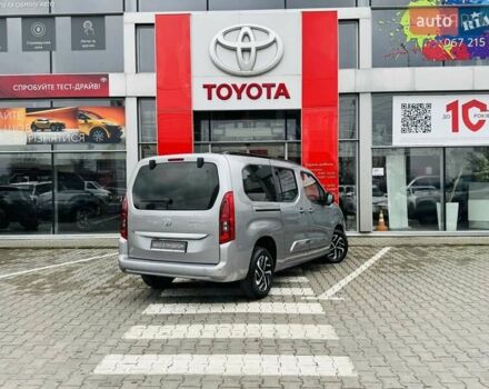 Серый Тойота Proace City Verso, объемом двигателя 1.5 л и пробегом 1 тыс. км за 33214 $, фото 41 на Automoto.ua