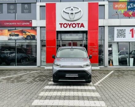 Серый Тойота Proace City Verso, объемом двигателя 1.5 л и пробегом 1 тыс. км за 33214 $, фото 5 на Automoto.ua