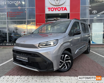Сірий Тойота Proace City Verso, об'ємом двигуна 1.5 л та пробігом 300 тис. км за 32853 $, фото 3 на Automoto.ua