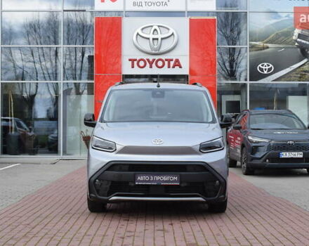 Сірий Тойота Proace City Verso, об'ємом двигуна 1.5 л та пробігом 1 тис. км за 33000 $, фото 4 на Automoto.ua