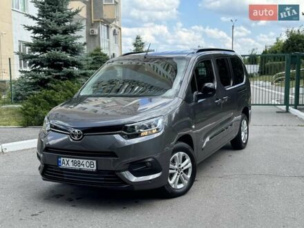 Тойота Proace City Verso 2023 у Харкові на Automoto.ua Сірий Тойота Proace City Verso, об'ємом двигуна 1.5 л та пробігом 9 тис. км за 31999 $, фото 1 на Automoto.ua
