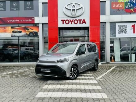 Серый Тойота Proace City Verso, объемом двигателя 1.5 л и пробегом 1 тыс. км за 33214 $, фото 1 на Automoto.ua