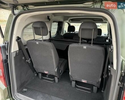 Зеленый Тойота Proace City Verso, объемом двигателя 1.5 л и пробегом 6 тыс. км за 30000 $, фото 7 на Automoto.ua