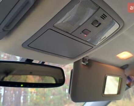 Белый Тойота RAV4 EV, объемом двигателя 0 л и пробегом 172 тыс. км за 11100 $, фото 1 на Automoto.ua