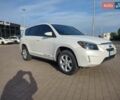 Білий Тойота RAV4 EV, об'ємом двигуна 0 л та пробігом 180 тис. км за 11700 $, фото 1 на Automoto.ua