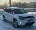 Белый Тойота RAV4 EV, объемом двигателя 0 л и пробегом 146 тыс. км за 9499 $, фото 1 на Automoto.ua