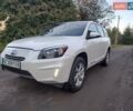 Білий Тойота RAV4 EV, об'ємом двигуна 0 л та пробігом 180 тис. км за 11700 $, фото 18 на Automoto.ua