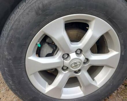 Білий Тойота RAV4 EV, об'ємом двигуна 0 л та пробігом 180 тис. км за 11700 $, фото 58 на Automoto.ua