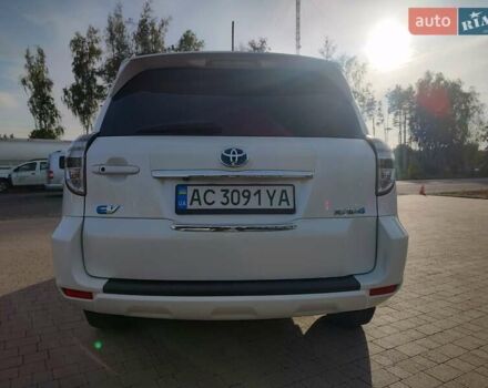 Білий Тойота RAV4 EV, об'ємом двигуна 0 л та пробігом 180 тис. км за 11700 $, фото 6 на Automoto.ua