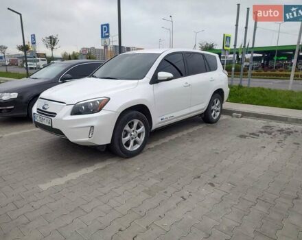 Білий Тойота RAV4 EV, об'ємом двигуна 0 л та пробігом 180 тис. км за 11700 $, фото 1 на Automoto.ua
