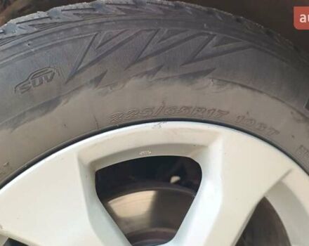 Белый Тойота RAV4 EV, объемом двигателя 0 л и пробегом 172 тыс. км за 11100 $, фото 10 на Automoto.ua