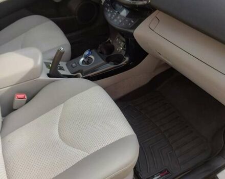 Білий Тойота RAV4 EV, об'ємом двигуна 0 л та пробігом 180 тис. км за 11700 $, фото 49 на Automoto.ua