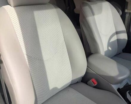 Білий Тойота RAV4 EV, об'ємом двигуна 0 л та пробігом 180 тис. км за 11700 $, фото 50 на Automoto.ua