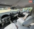 Белый Тойота RAV4 EV, объемом двигателя 0 л и пробегом 99 тыс. км за 11900 $, фото 10 на Automoto.ua