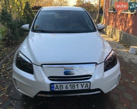 Білий Тойота RAV4 EV, об'ємом двигуна 0 л та пробігом 152 тис. км за 11400 $, фото 1 на Automoto.ua