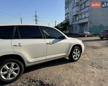 Тойота RAV4 EV 2013 в Житомире на Automoto.ua Белый Тойота RAV4 EV, объемом двигателя 0 л и пробегом 158 тыс. км за 10400 $, фото 16 на Automoto.ua