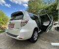 Белый Тойота RAV4 EV, объемом двигателя 0 л и пробегом 99 тыс. км за 11900 $, фото 6 на Automoto.ua