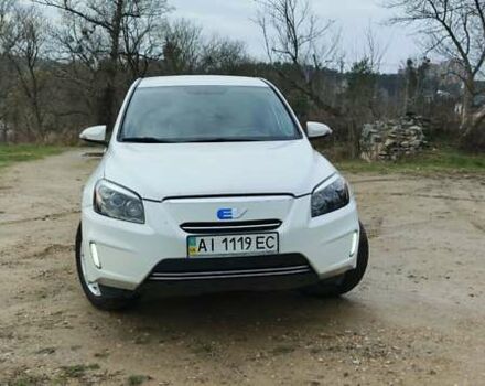 Білий Тойота RAV4 EV, об'ємом двигуна 0 л та пробігом 117 тис. км за 9300 $, фото 16 на Automoto.ua