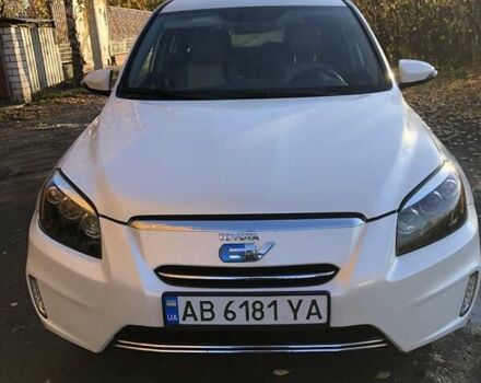 Білий Тойота RAV4 EV, об'ємом двигуна 0 л та пробігом 152 тис. км за 11400 $, фото 17 на Automoto.ua