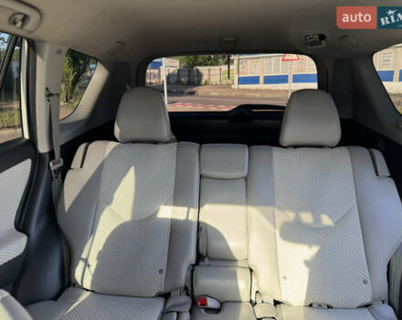 Тойота RAV4 EV 2013 в Житомире на Automoto.ua Белый Тойота RAV4 EV, объемом двигателя 0 л и пробегом 158 тыс. км за 10400 $, фото 24 на Automoto.ua