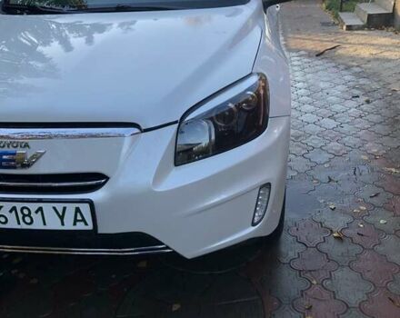 Білий Тойота RAV4 EV, об'ємом двигуна 0 л та пробігом 152 тис. км за 11400 $, фото 5 на Automoto.ua