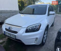 Тойота RAV4 EV 2013 в Житомире на Automoto.ua Белый Тойота RAV4 EV, объемом двигателя 0 л и пробегом 158 тыс. км за 10400 $, фото 1 на Automoto.ua