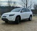 Білий Тойота RAV4 EV, об'ємом двигуна 0 л та пробігом 117 тис. км за 9300 $, фото 6 на Automoto.ua