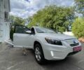 Белый Тойота RAV4 EV, объемом двигателя 0 л и пробегом 99 тыс. км за 11900 $, фото 5 на Automoto.ua