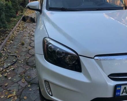 Білий Тойота RAV4 EV, об'ємом двигуна 0 л та пробігом 152 тис. км за 11400 $, фото 4 на Automoto.ua