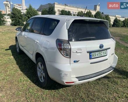 Белый Тойота RAV4 EV, объемом двигателя 0 л и пробегом 196 тыс. км за 9950 $, фото 13 на Automoto.ua