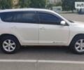 Белый Тойота RAV4 EV, объемом двигателя 0 л и пробегом 175 тыс. км за 12950 $, фото 1 на Automoto.ua