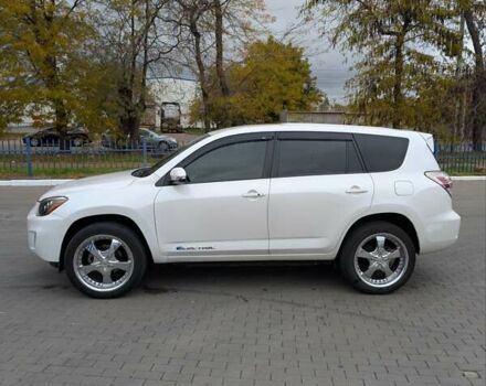 Тойота RAV4 EV 2014 в Одессе на Automoto.ua Белый Тойота RAV4 EV, объемом двигателя 0 л и пробегом 130 тыс. км за 13150 $, фото 8 на Automoto.ua