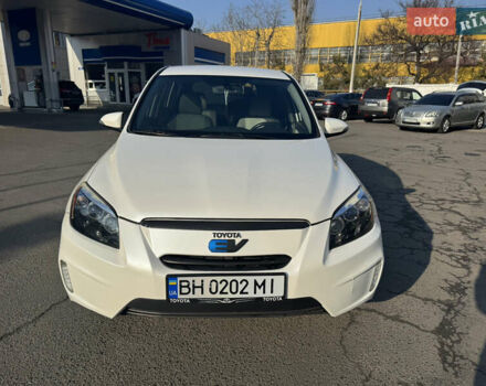 Белый Тойота RAV4 EV, объемом двигателя 0 л и пробегом 183 тыс. км за 12000 $, фото 1 на Automoto.ua