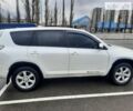 Білий Тойота RAV4 EV, об'ємом двигуна 0 л та пробігом 226 тис. км за 13799 $, фото 7 на Automoto.ua