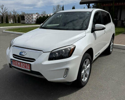 Білий Тойота RAV4 EV, об'ємом двигуна 0 л та пробігом 157 тис. км за 10700 $, фото 1 на Automoto.ua