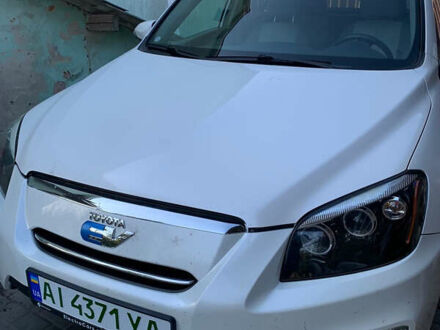 Тойота RAV4 EV 2014 в Владимирце на Automoto.ua Белый Тойота RAV4 EV, объемом двигателя 0 л и пробегом 175 тыс. км за 11300 $, фото 1 на Automoto.ua