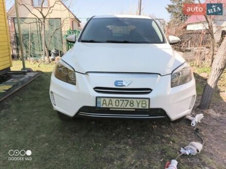 Білий Тойота RAV4 EV, об'ємом двигуна 0 л та пробігом 128 тис. км за 12200 $, фото 1 на Automoto.ua