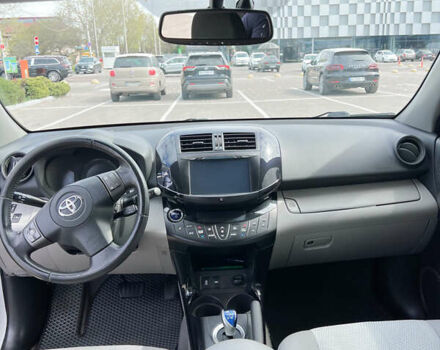 Тойота RAV4 EV, об'ємом двигуна 0 л та пробігом 113 тис. км за 13500 $, фото 7 на Automoto.ua